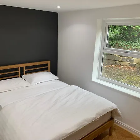 Apartment Headingley-weetwood Stunning Set In Beautiful Grounds